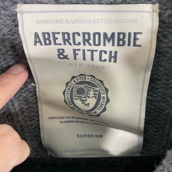 Abercrombie & Fitch Men Grey Cable Knit Wool Blend V-neck Pullover Sweater Sz M - Picture 4 of 8